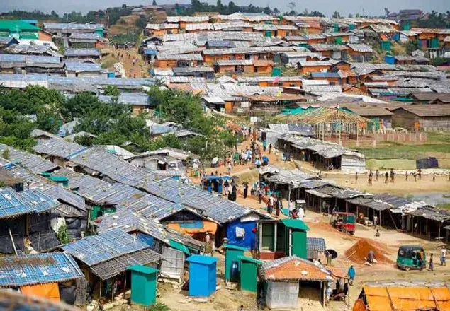 রোহিঙ্গা ক্যাম্পে করোনার টিকাদান শুরু