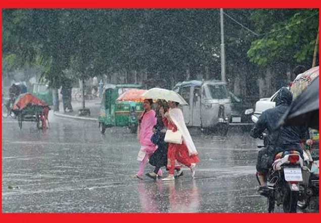 রাজধানীতে ঝরছে বৃষ্টি, দুপুরের পর রোদের দেখা মিলবে