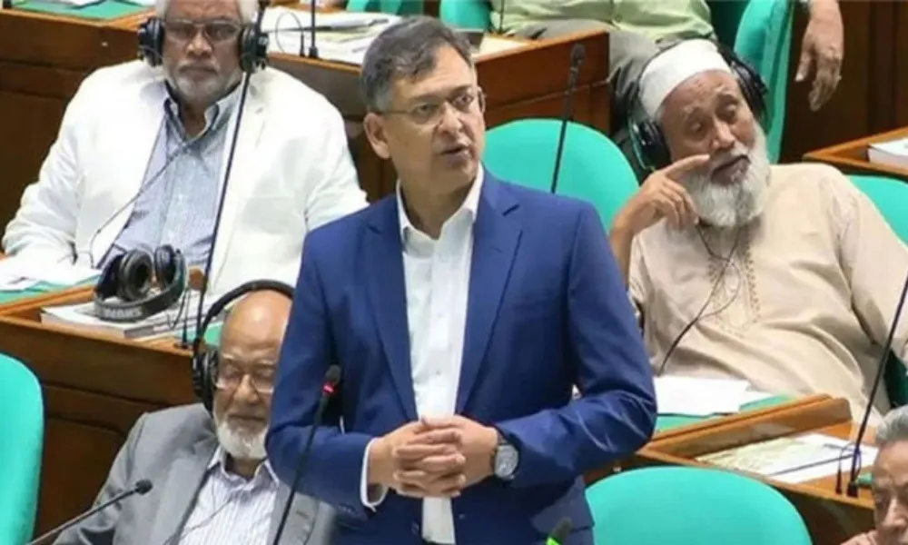 দেশের ৭৫টি কারাগারে ধারণক্ষমতার ১.৭ গুণ বন্দি আটক : স্বরাষ্ট্রমন্ত্রী