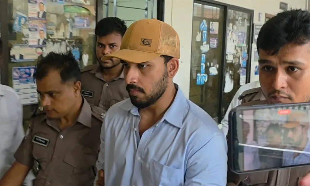 অভিনেতা জাহের আলভী কারাগারে