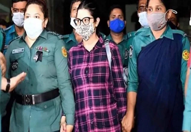 আদালতে পরীমণি