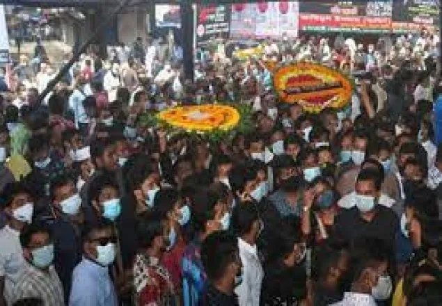 ২১ আগস্ট গ্রেনেড হামলার বেদিতে আ.লীগের শ্রদ্ধা 
