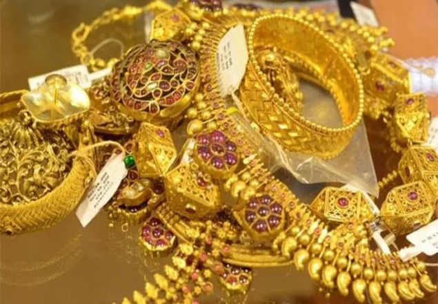 স্বর্ণের দাম প্রতি ভ‌রি‌তে বাড়লো ১৫১৬ টাকা