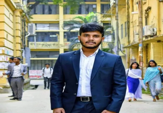উত্তরায় কোচিং সেন্টারে জবি শিক্ষার্থীর ঝুলন্ত লাশ উদ্ধার