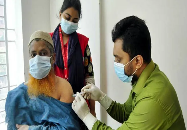 দেশে ২ কোটি ৪৭ লাখ ৪৪ হাজার ডোজ করোনা টিকার প্রয়োগ