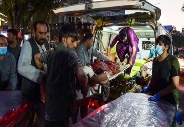 কাবুলে জোড়া বিস্ফোরণে ১৩ মার্কিন সৈন্যসহ নিহত ৯০