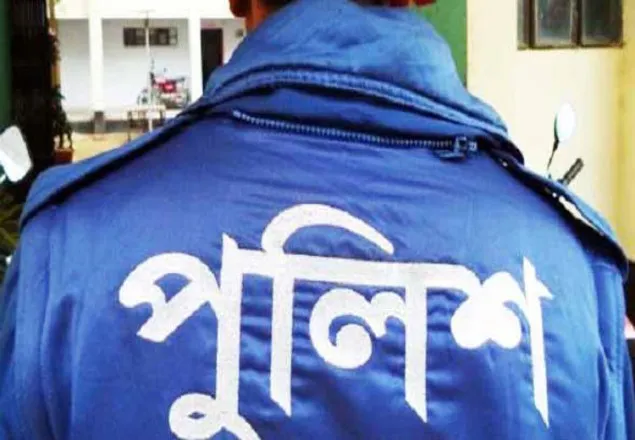নেত্রকোনায় সড়কে প্রাণ গেল এসআইয়ের