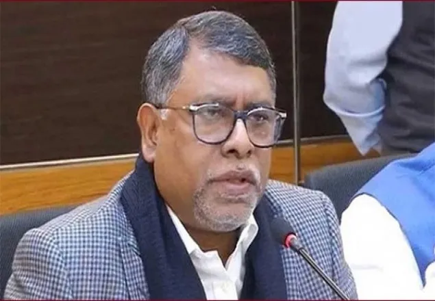 গ্রামগঞ্জের মানুষকে আগে টিকা দেয়া হবে: স্বাস্থ্যমন্ত্রী