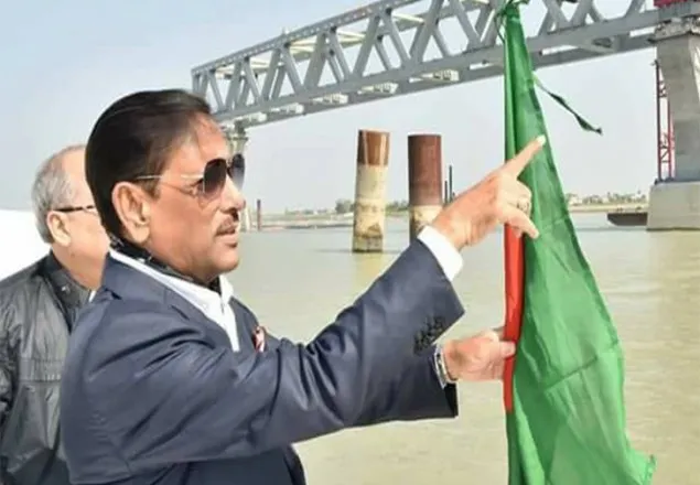 পদ্মা সেতুর স্প্যানে ফের ধাক্কা: ঘটনাস্থলে যাচ্ছেন ওবায়দুল কাদের
