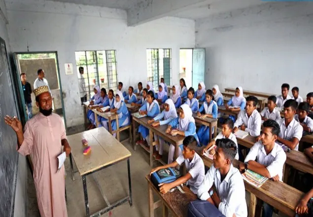 স্কুল-কলেজ খোলার পর সপ্তাহে একদিন ক্লাস: শিক্ষা উপমন্ত্রী