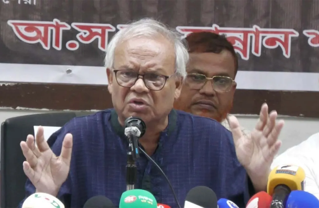 বিএনপির নেতাকর্মীরা ফ্যাসিবাদী আ’লীগের মতো আচরণ করছে না : রিজভী