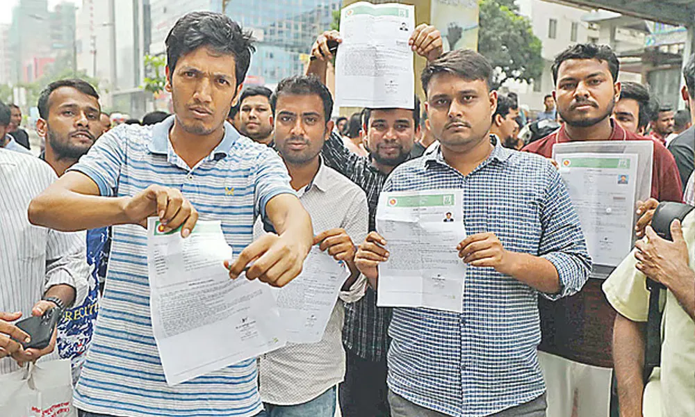 যুব উন্নয়নের নিয়োগ পরীক্ষার প্রশ্নফাঁসে ৫ জন গ্রেপ্তার