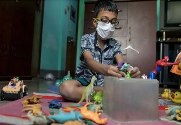 দেড় বছর পরেও যেসব স্কুল খুলছে না