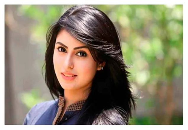 মা হতে যাচ্ছেন শখ, সন্তানের জন্য দোয়া চাইলেন