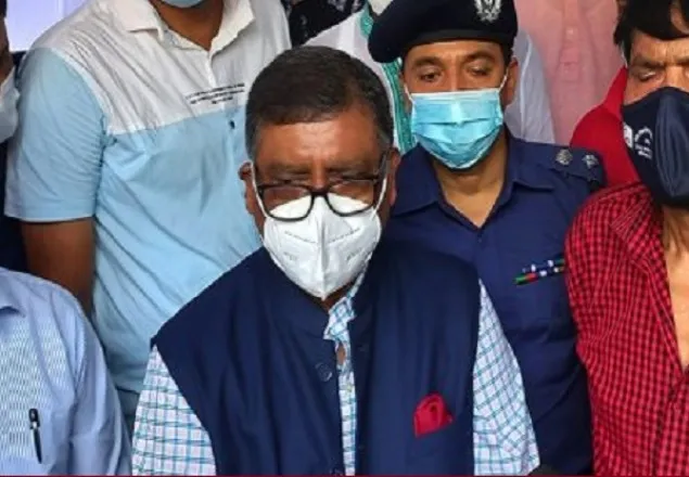 স্কুলগামী শিক্ষার্থীদের ফাইজার টিকা দেওয়া হবে: স্বাস্থ্যমন্ত্রী