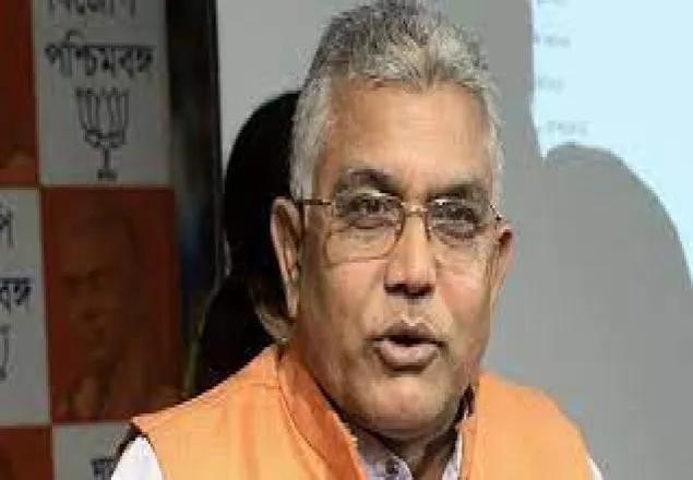 দিলীপ ঘোষকে সরিয়ে দিলো বিজেপি