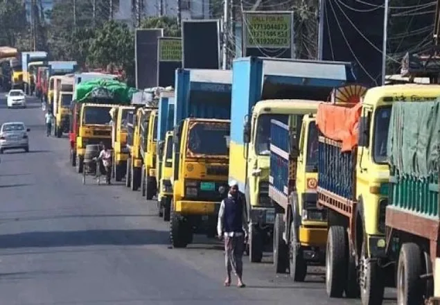 ট্রাক-কাভার্ডভ্যান মালিক-শ্রমিকদের ধর্মঘট প্রত্যাহার