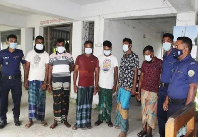 ভোলায় ৬ জুয়াড়ি আটক