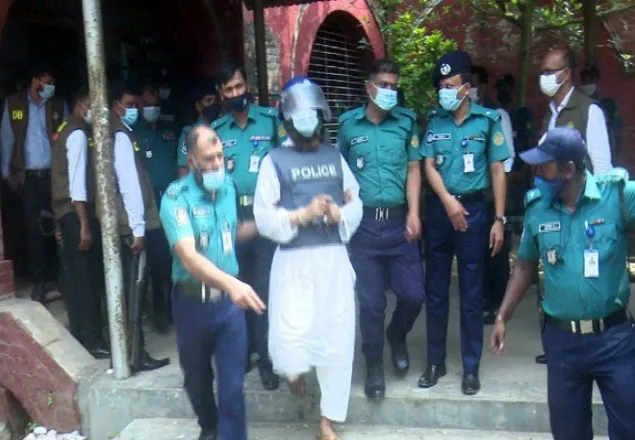 বিস্ফোরক মামলায় মামুনুল হকের জামিন নামঞ্জুর