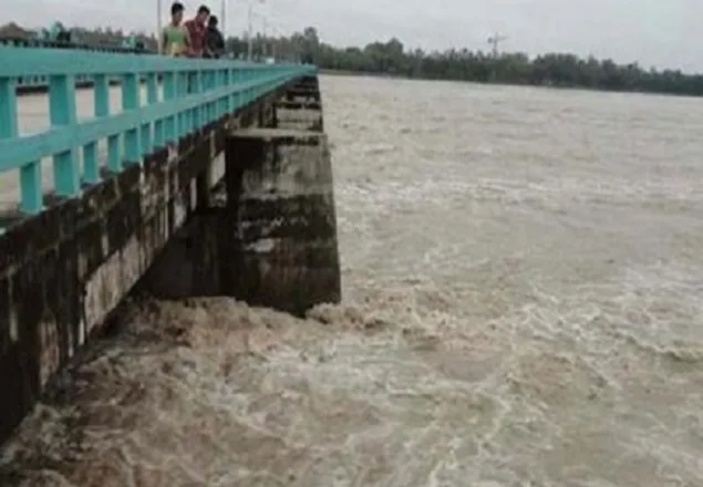 তিস্তার পানি বিপৎসীমার ৬০ সেন্টিমিটার ওপরে, নিম্নাঞ্চল প্লাবিত