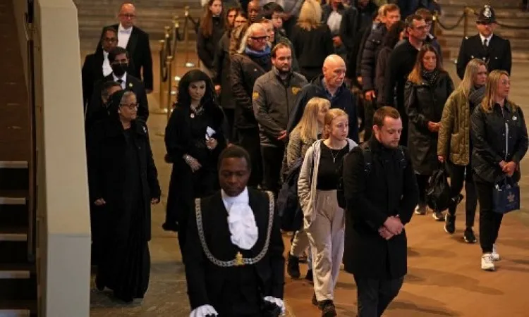 PM Hasina joins Queen's funeral at Westminster Abbey