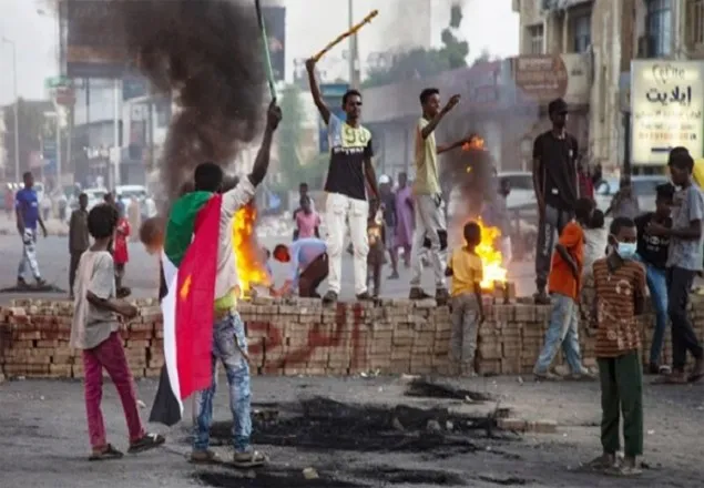 সুদানে সেনা-বিক্ষোভকারী সংঘর্ষ, নিহত ১১
