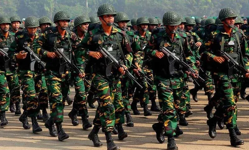 বন্যার্তদের সহযোগিতায় এক দিনের বেতন দিল সেনাবাহিনী