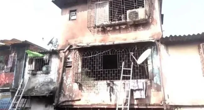 মুম্বাইয়ে ভবনে আগুন, ৭ জনের মৃত্যু