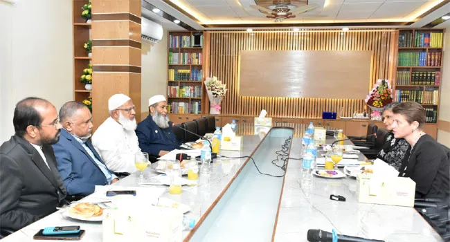 জামায়াত আমিরের সাথে জাতিসঙ্ঘের আবাসিক সমন্বয়কের সাক্ষাৎ