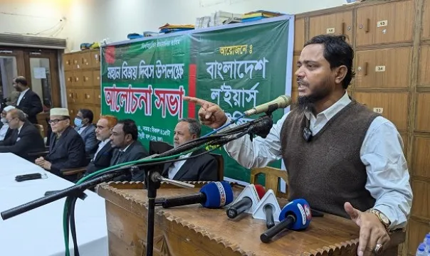 জামায়াতের একজন নেতাও মানবতাবিরোধী অপরাধ করেনি: ড. মাসুদ