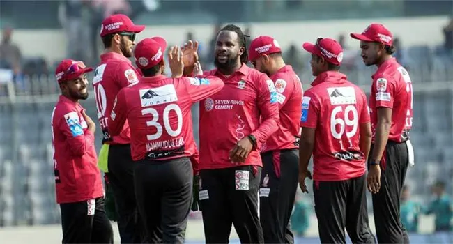 উদ্বোধনী ম্যাচেই মাহমুদউল্লাহ শো, অবিশ্বাস্য জয় বরিশালের