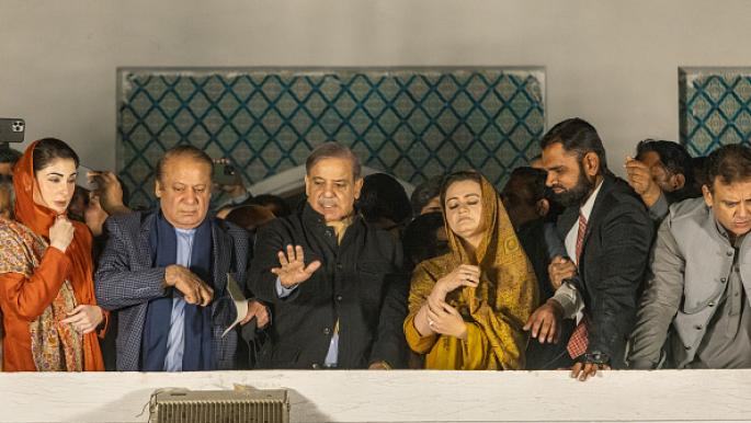 باكستان: نواز شريف يتنازل عن منصب رئيس الوزراء ويرشح أخاه شهباز
