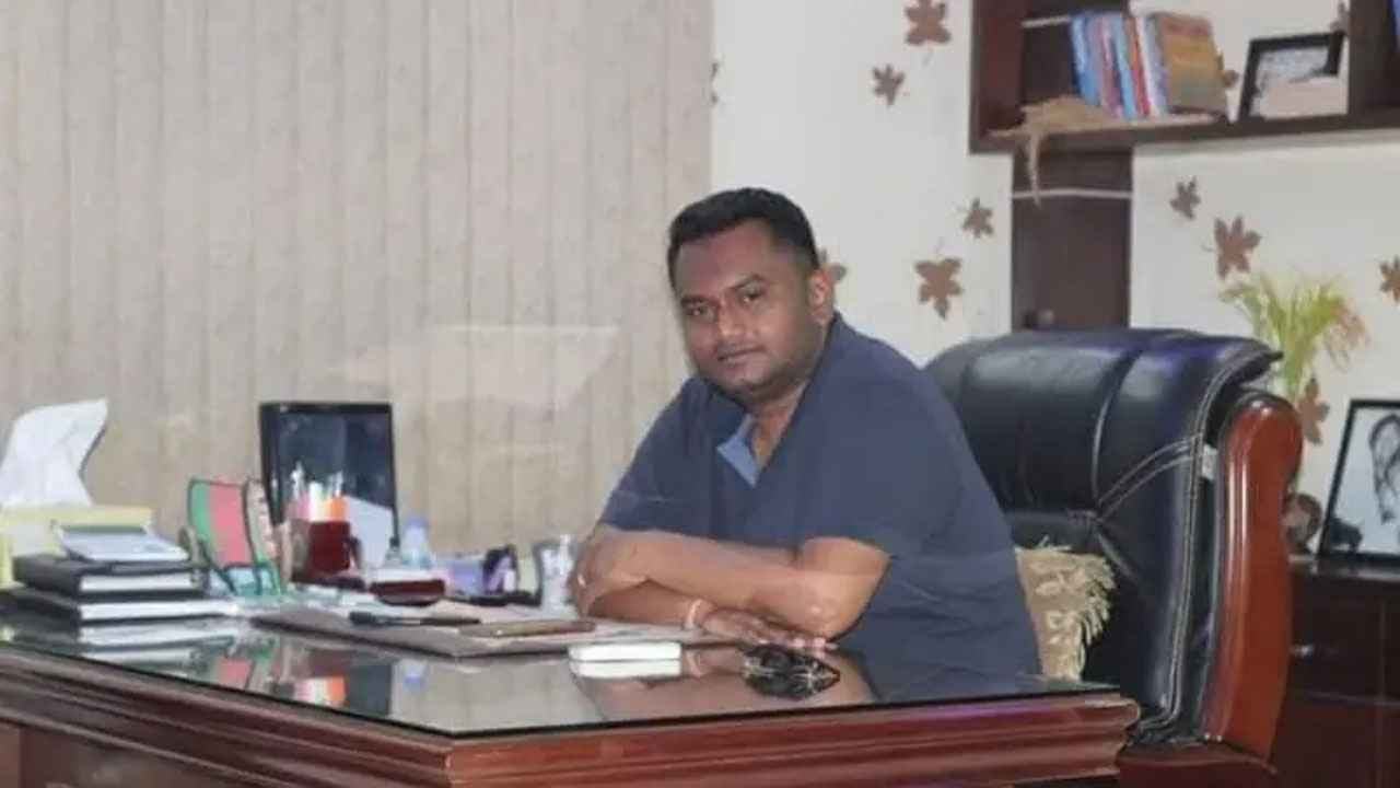চাঁদাবাজির অভিযোগে বিএনপি নেতা রাজেশ গ্রেফতার