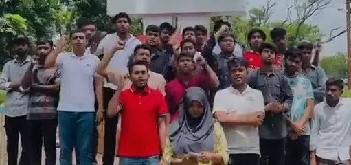 এবার শিবির ধরে জবাই করার স্লোগান ছাত্রদলের মুখে!
