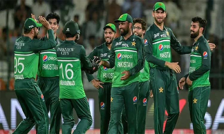 টাইগারদের বিপক্ষে পাকিস্তান দলে পরিবর্তন