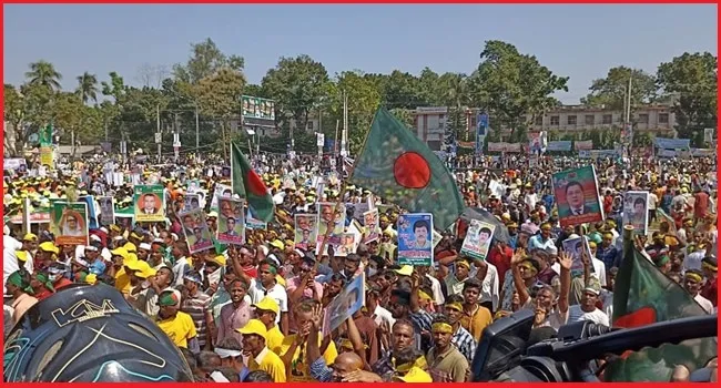আটক-অভিযানের মুখেও খুলনায় নেতাকর্মীর ঢল