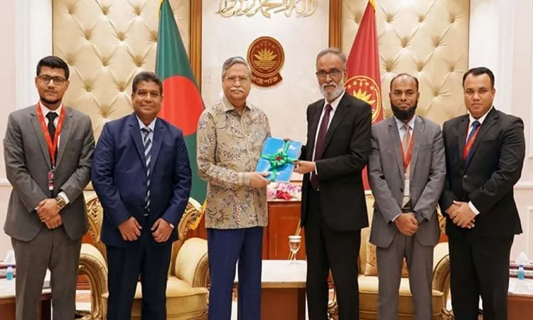 জনগণের অর্থের সঠিক ব্যয় নিশ্চিত করার নির্দেশ রাষ্ট্রপতির