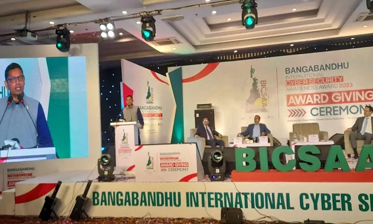 সাইবার নিরাপত্তা নিশ্চিত করে সুরক্ষিত জাতি গড়তে হবে: পলক