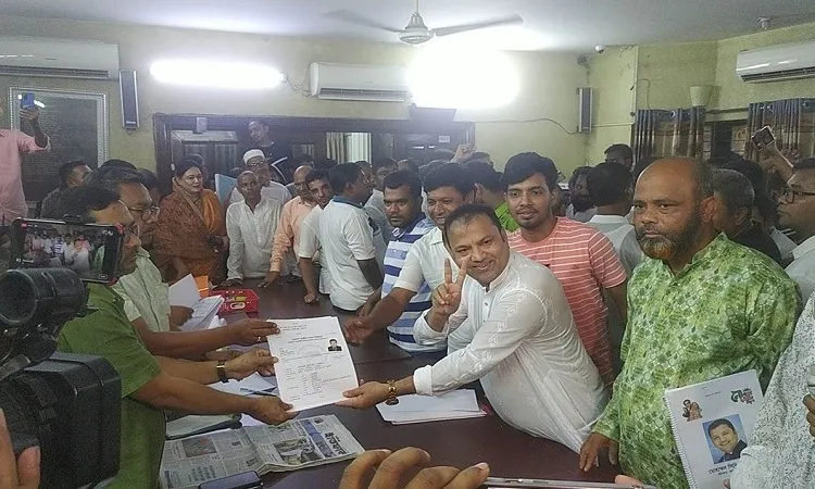 ফারুকের আসনে মনোনয়ন জমা দিলেন সিদ্দিক