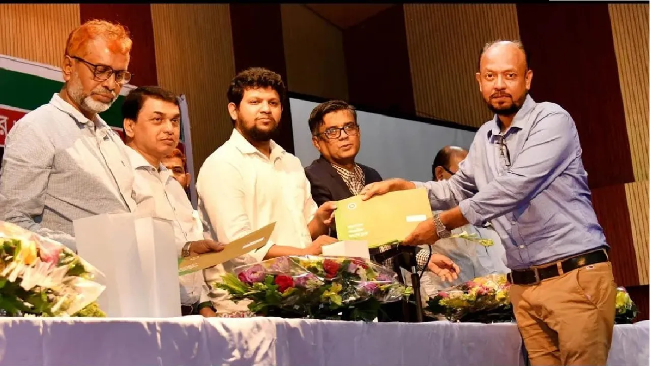 জুলাই যোদ্ধাদের পেটানো হলো কেন?