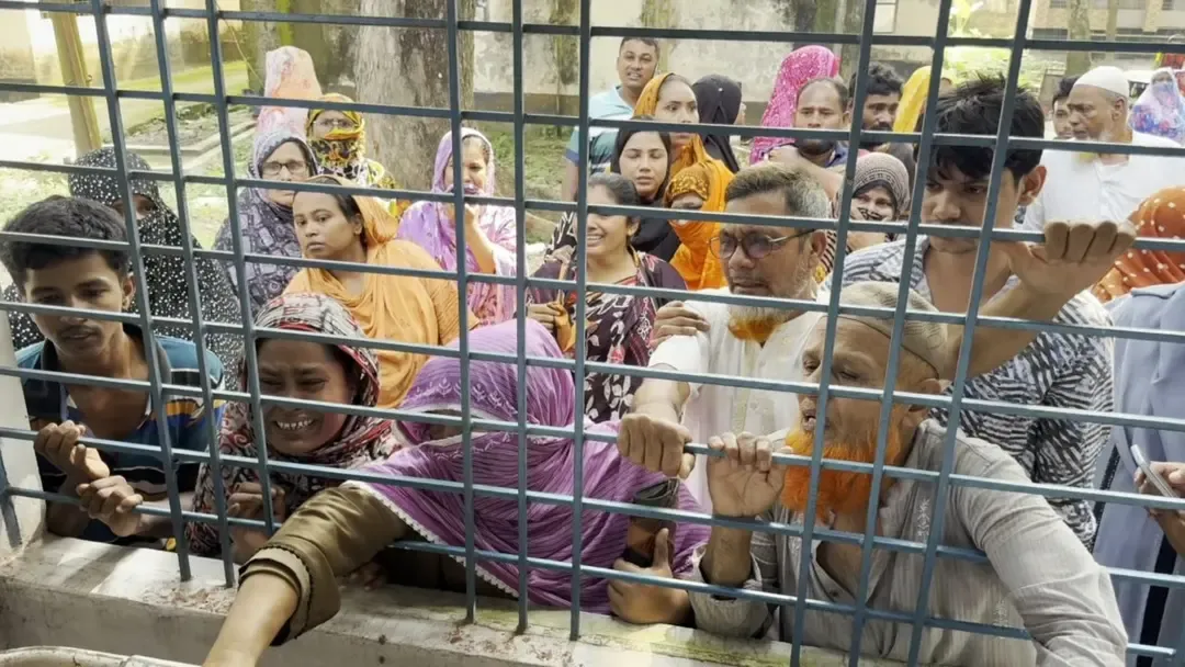 ঝিনাইদহে পৃথক সড়ক দুর্ঘটনায় নিহত ২