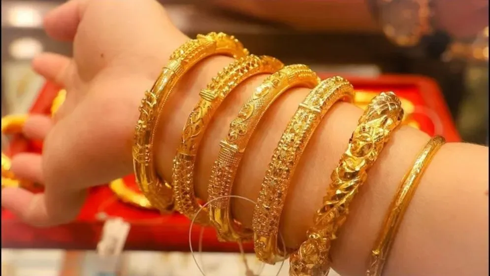 স্বর্ণবাজারে হঠাৎ বড় পতন