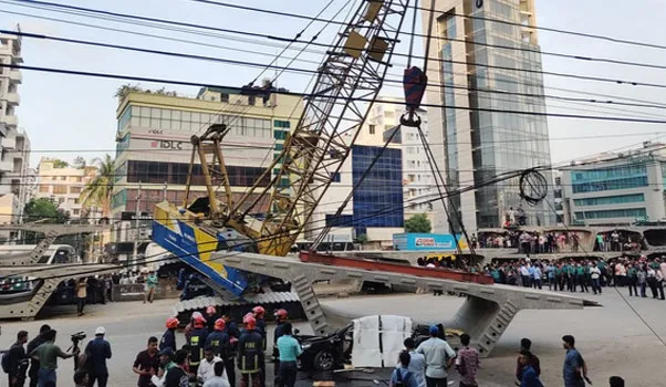 রাজধানীতে গার্ডার দুর্ঘটনা : ক্রেন চালকসহ গ্রেফতার ৯