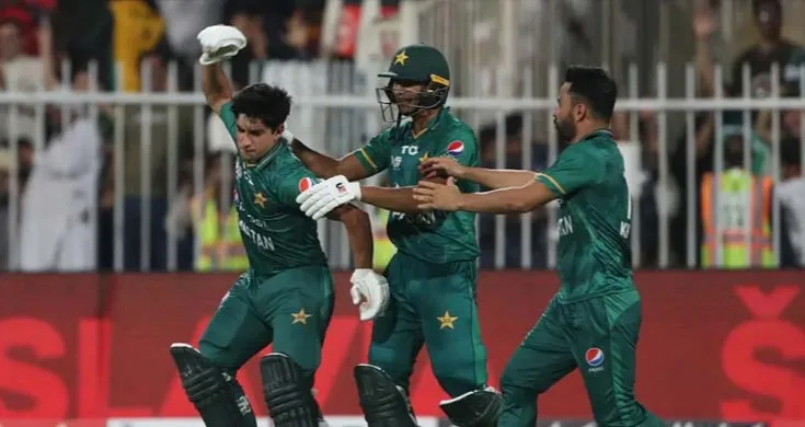 নাসিম শাহর দুই ছক্কায় অবিশ্বাস্য জয়ে ফাইনালে পাকিস্তান