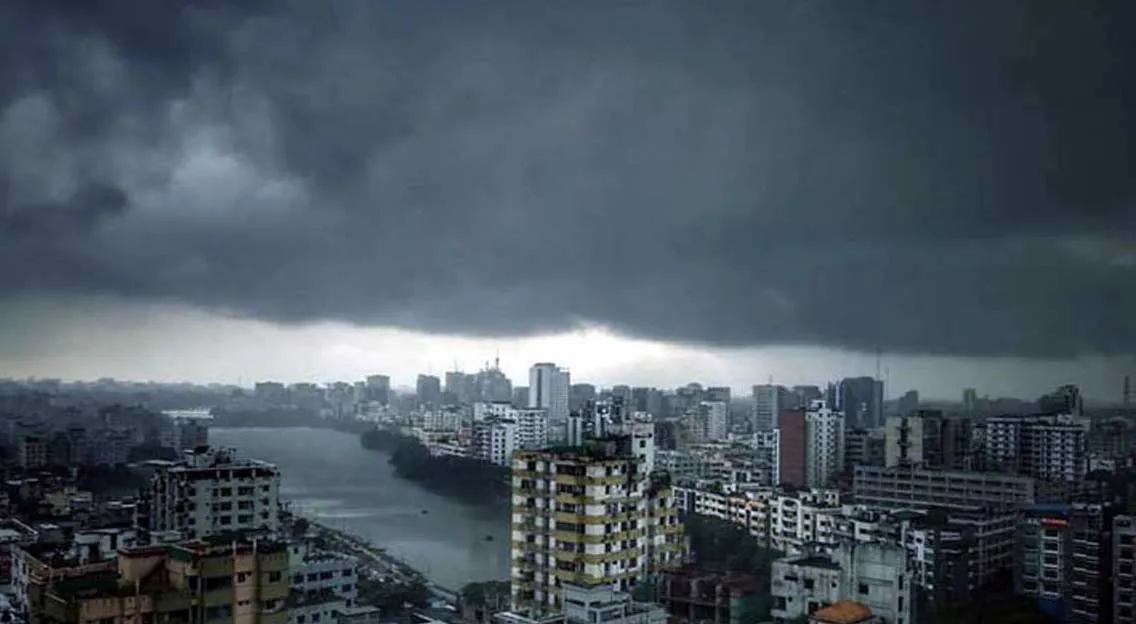 দেশের ৯ অঞ্চলে ঝোড়ো হাওয়াসহ বজ্রবৃষ্টির আভাস