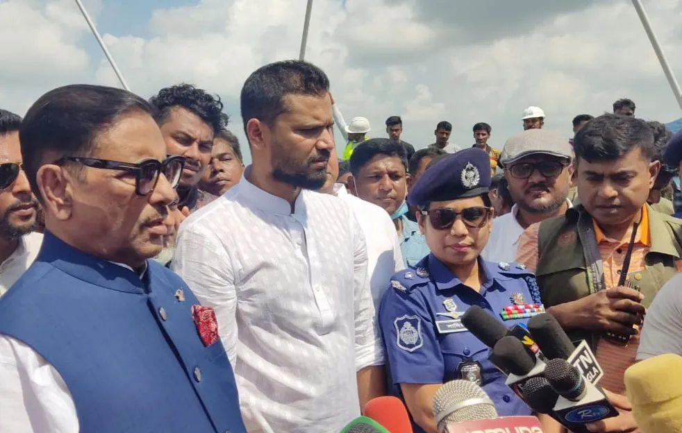 বিএনপি তত্ত্বাবধায়ক সরকারের দিবাস্বপ্ন দেখছে : ওবায়দুল কাদের