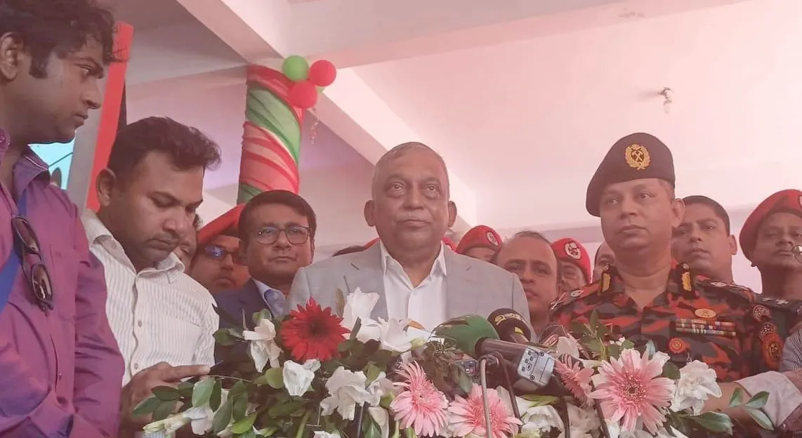 ফায়ার সার্ভিস এখন ঠুনকো দমকল বাহিনী না : স্বরাষ্ট্রমন্ত্রী