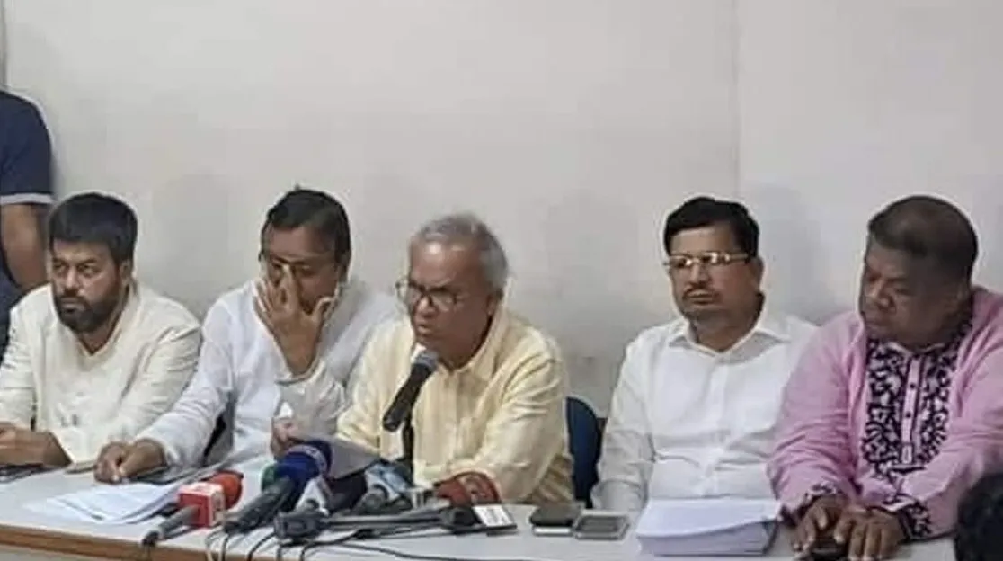 আইন-প্রশাসন সবই এখন গণভবনে : রিজভী