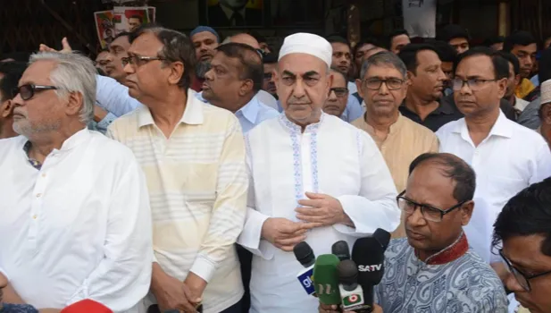 বাধা দিয়ে সংঘাত সৃষ্টি করবেন না : মির্জা আব্বাস