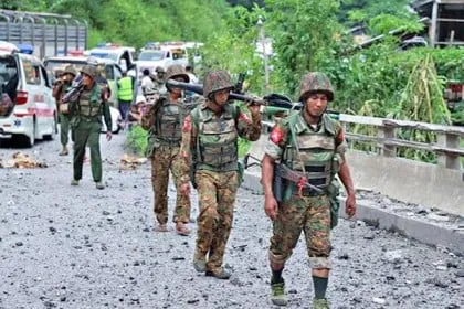 মিয়ানমারে বিদ্রোহীদের হাতে ৩০ সেনা নিহত